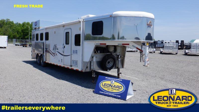 2005 26' AMERICAN SPIRIT GOOSENECK WITH LIVING QUARTERS 2005 26' AMERICAN SPIRIT GOOSENECK WITH LIVING QUARTERS