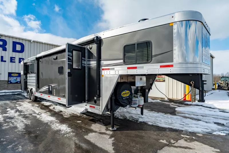 new Horse Trailers Merhow Trailers  for sale, in North Jackson, OH Thumbnail 22