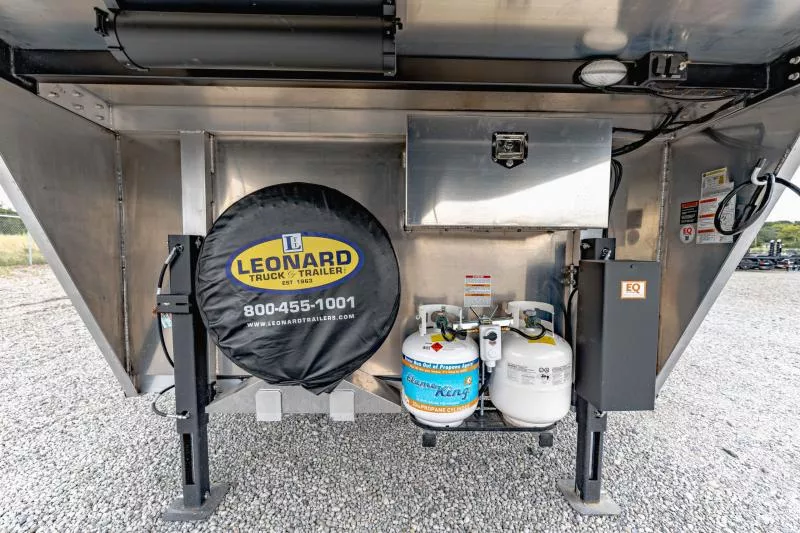 new Horse Trailers Merhow Trailers  for sale, in North Jackson, OH Thumbnail 5