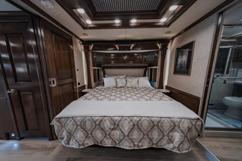 used Travel Trailers Newmar  for sale, in North Jackson, OH Thumbnail 32