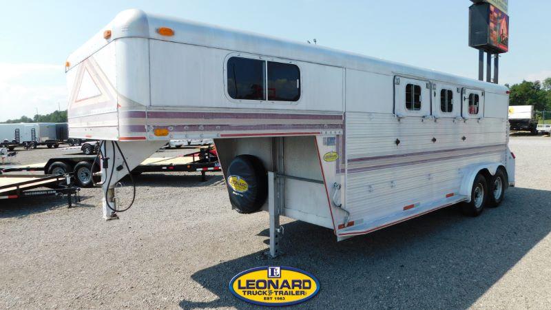 1989 3 HORSE 4 STAR GOOSENECK HORSE TRAILER 1989 3 HORSE 4 STAR GOOSENECK HORSE TRAILER