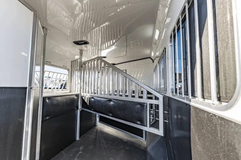 new Horse Trailers Merhow Trailers  for sale, in North Jackson, OH Thumbnail 26