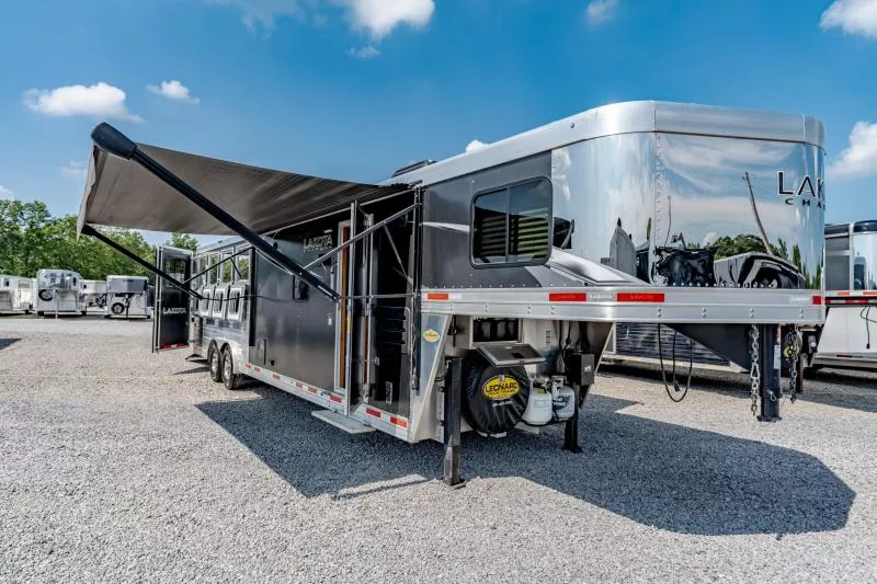 used Horse Trailers Lakota  for sale, in North Jackson, OH Thumbnail 18