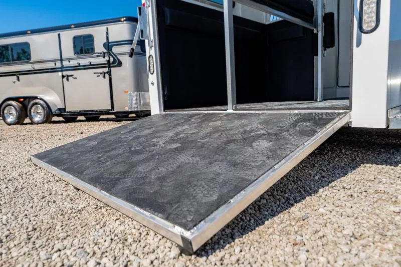 new Horse Trailers Trails West  for sale, in North Jackson, OH Thumbnail 13