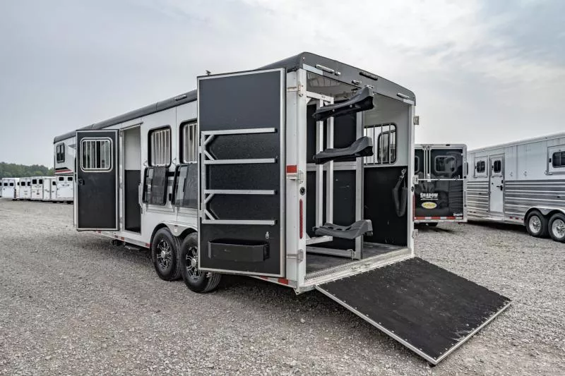 used Horse Trailers Bison Trailers  for sale, in North Jackson, OH Thumbnail 22