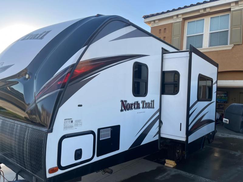 used Travel Trailers Heartland North Trail for sale, in Mira Loma, CA Thumbnail 9
