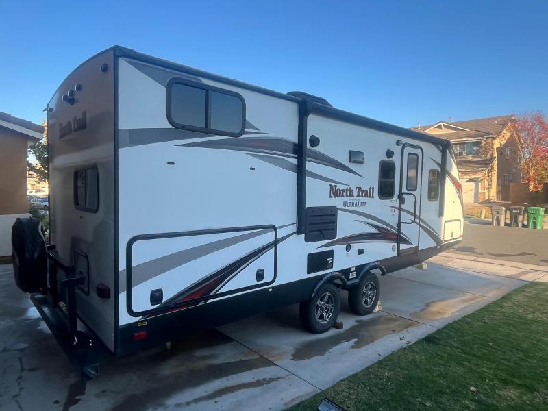 used Travel Trailers Heartland North Trail for sale, in Mira Loma, CA Thumbnail 5