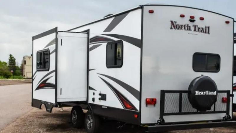 used Travel Trailers Heartland North Trail for sale, in Mira Loma, CA image-0