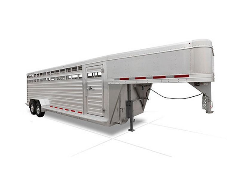 2018 Featherlite Trailers 20' 8127 7'6" w/ 1 gate 2018 Featherlite Trailers 20' 8127 7'6" w/ 1 gate