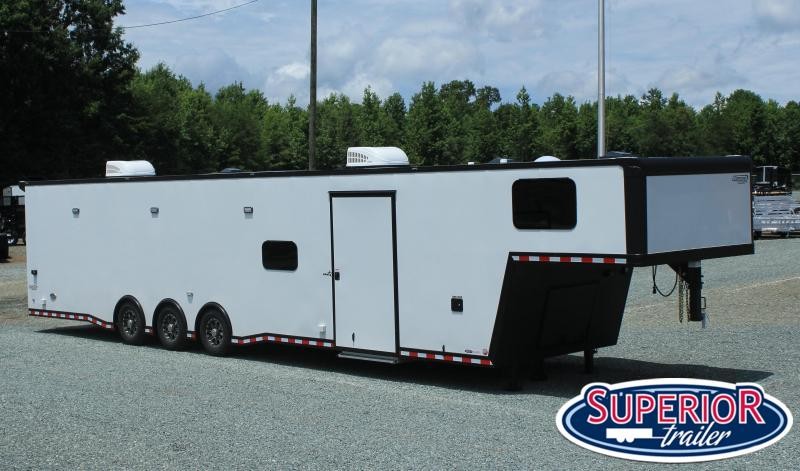 2020 Bravo Star 8.5X44 18K LOADED Full Bathroom 2020 Bravo Star 8.5X44 18K LOADED Full Bathroom