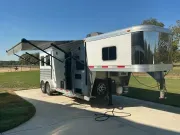 used Horse Trailers Exiss Trailers  for sale, in Granbury, TX Thumbnail 1