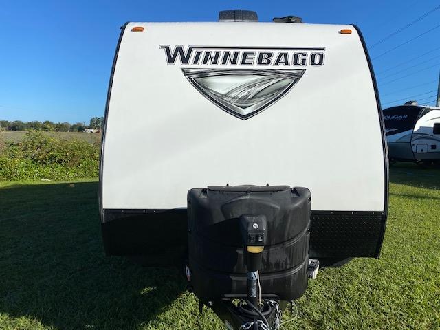 2020 Winnebago 2106 DS Travel Trailer 2020 Winnebago 2106 DS Travel Trailer