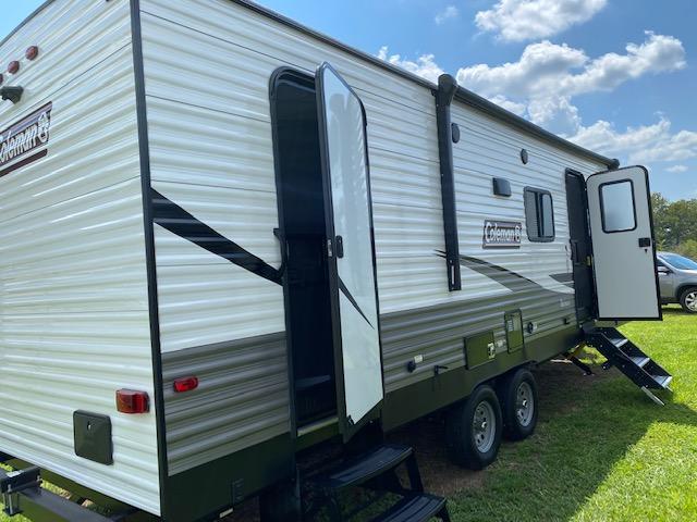 2021 Coleman Lantern 263 BH Travel Trailer RV 2021 Coleman Lantern 263 BH Travel Trailer RV