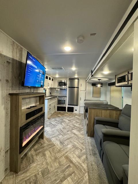 used Travel Trailers Palomino Puma for sale, in Plant City, FL Thumbnail 4