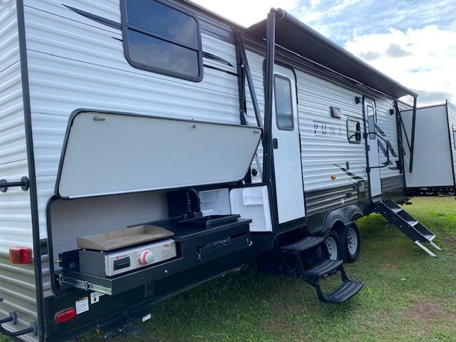 2020 Palomino 32 BHQS Travel Trailer 2020 Palomino 32 BHQS Travel Trailer