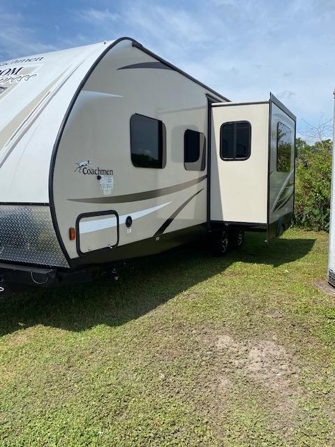 2017 Coachmen Freedom Express 248 RBS Travel Trailer RV 2017 Coachmen Freedom Express 248 RBS Travel Trailer RV