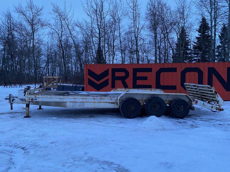 USED-2020 Load Trail 83" x 24FT Equipment Trailer W/ MAX RAMPS 21000LB GVW USED-2020 Load Trail 83" x 24FT Equipment Trailer W/ MAX RAMPS 21000LB GVW