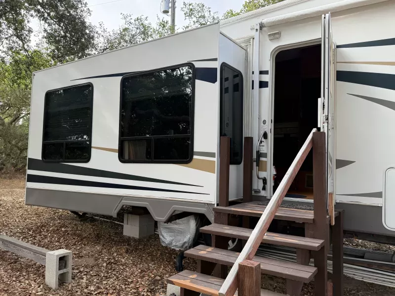 used Fifth Wheel Trailers Glendale Recreational Vehicles Other for sale, in Nipomo, CA Thumbnail 20