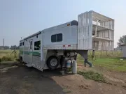 used Horse Trailers 4-Star Trailers  for sale, in Redmond, OR Thumbnail 3