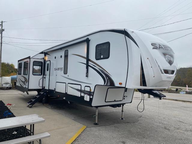 2021 Sabre F36BHQ Travel Trailer 2021 Sabre F36BHQ Travel Trailer