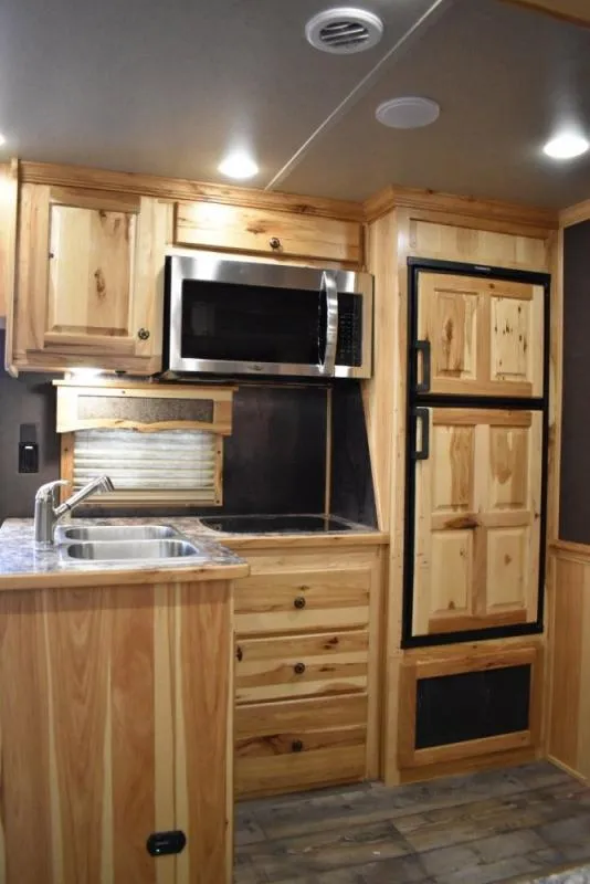 new Horse Trailers Merhow  for sale, in Great Falls, MT Thumbnail 12