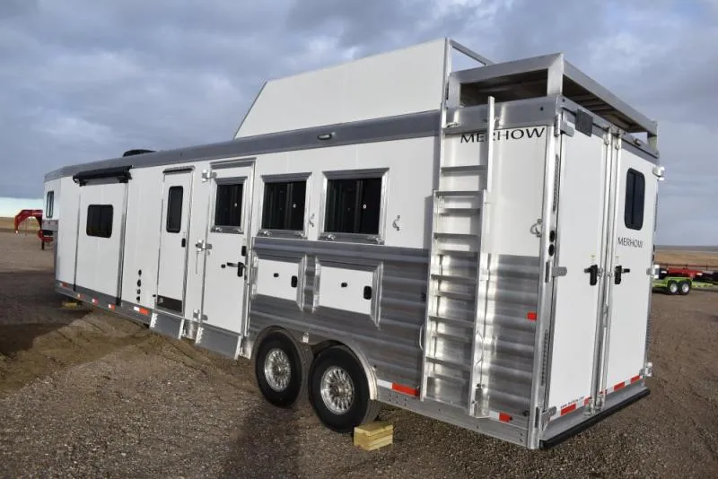 new Horse Trailers Merhow  for sale, in Great Falls, MT Thumbnail 2