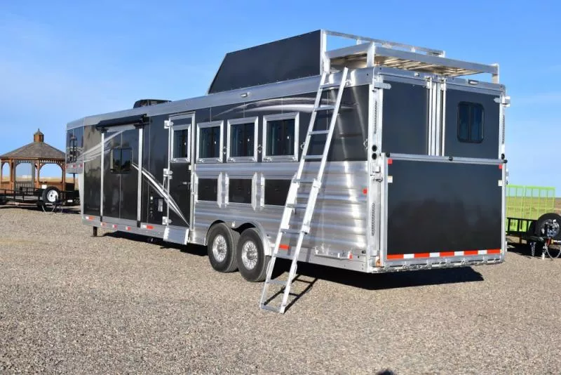 new Horse Trailers Merhow  for sale, in Great Falls, MT Thumbnail 4