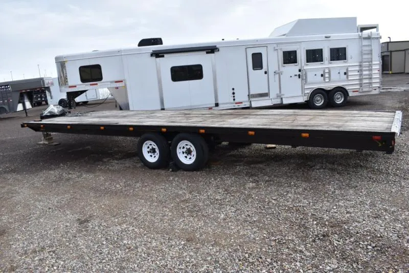 2022 Boatmate Trailers HMDE Deckover Trailer