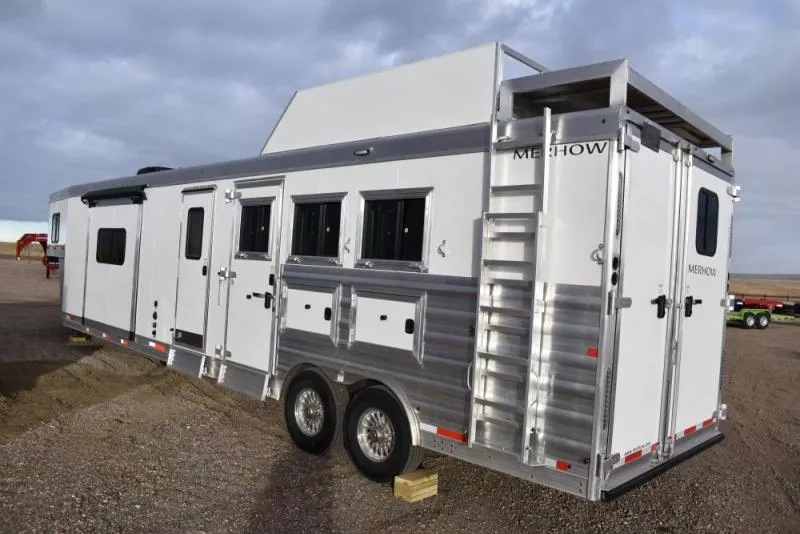 new Horse Trailers Merhow  for sale, in Great Falls, MT Thumbnail 2