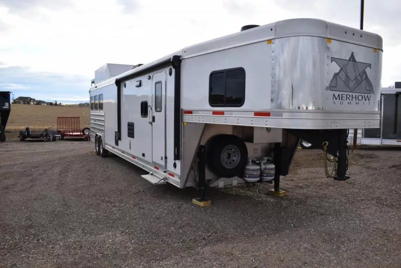 new Horse Trailers Merhow  for sale, in Great Falls, MT Thumbnail 4