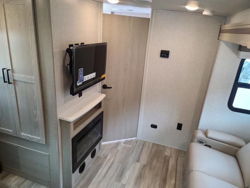 new Travel Trailers Forest River Rockwood Mini Lite for sale, in Tawas City, MI Thumbnail 6