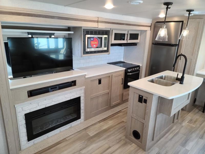 2023 Forest River Rockwood Ultra Lite 2720IK Rose City RV Tawas