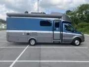 used Other Trailers Tiffin Motorhomes  for sale, in Omaha, NE Thumbnail 1