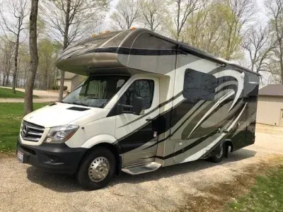 2016 Forest River Forester 2401R MBS