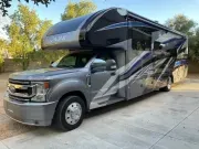 used Other Trailers Thor Motor Coach  for sale, in Omaha, NE Thumbnail 2
