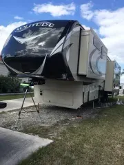 2016 Grand Design Solitude 384GK
