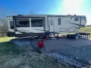 2023 Prime Time Manufacturing Sanibel 3902MBWB Fifth Wheel