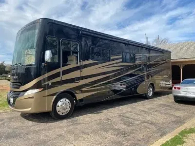 2018 Tiffin Motorhomes Allegro 36 LA