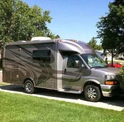 2007 Safari Damara Touring Series M-210