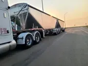 used Other Trailers Platinum Coach  for sale, in Omaha, NE Thumbnail 2