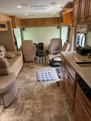 used Other Trailers Thor Motor Coach  for sale, in Omaha, NE Thumbnail 2