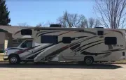 2016 Thor Motor Coach Outlaw 29H
