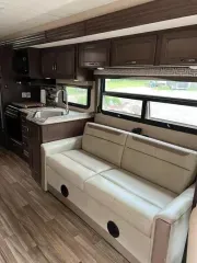 used Other Trailers Thor Motor Coach  for sale, in Omaha, NE Thumbnail 3