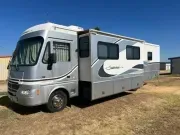2004 Fleetwood Southwind 36RS