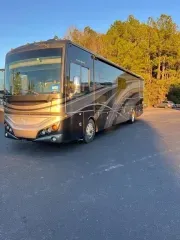2015 Fleetwood Expedition? 38K