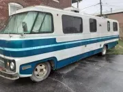 1976 Dodge Travel Star - 320 
