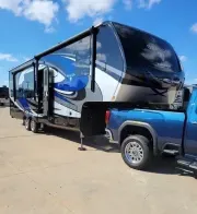 used Other Trailers Vanleigh RV  for sale, in Omaha, NE Thumbnail 2