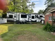 2020 Dutchmen Voltage 4205