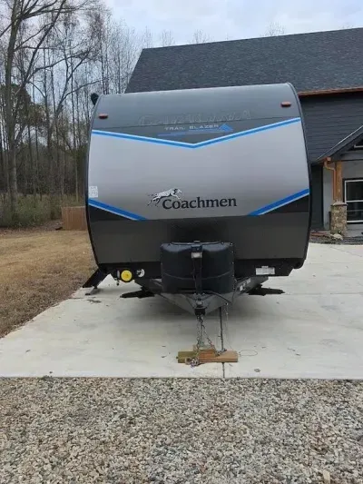 2022 Coachmen photo 9