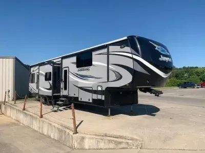2016 Jayco Seismic 4250
